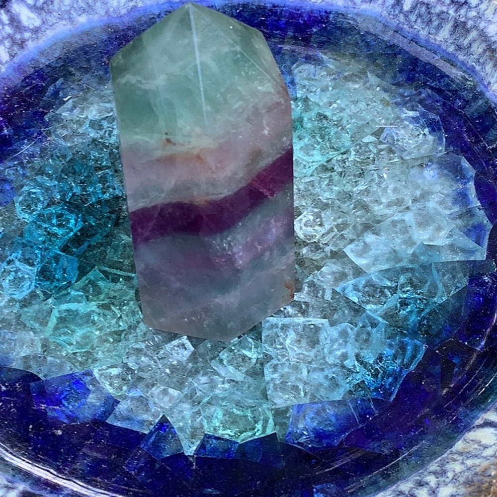 Fluorite Crystal Point - Picture 2 of 3